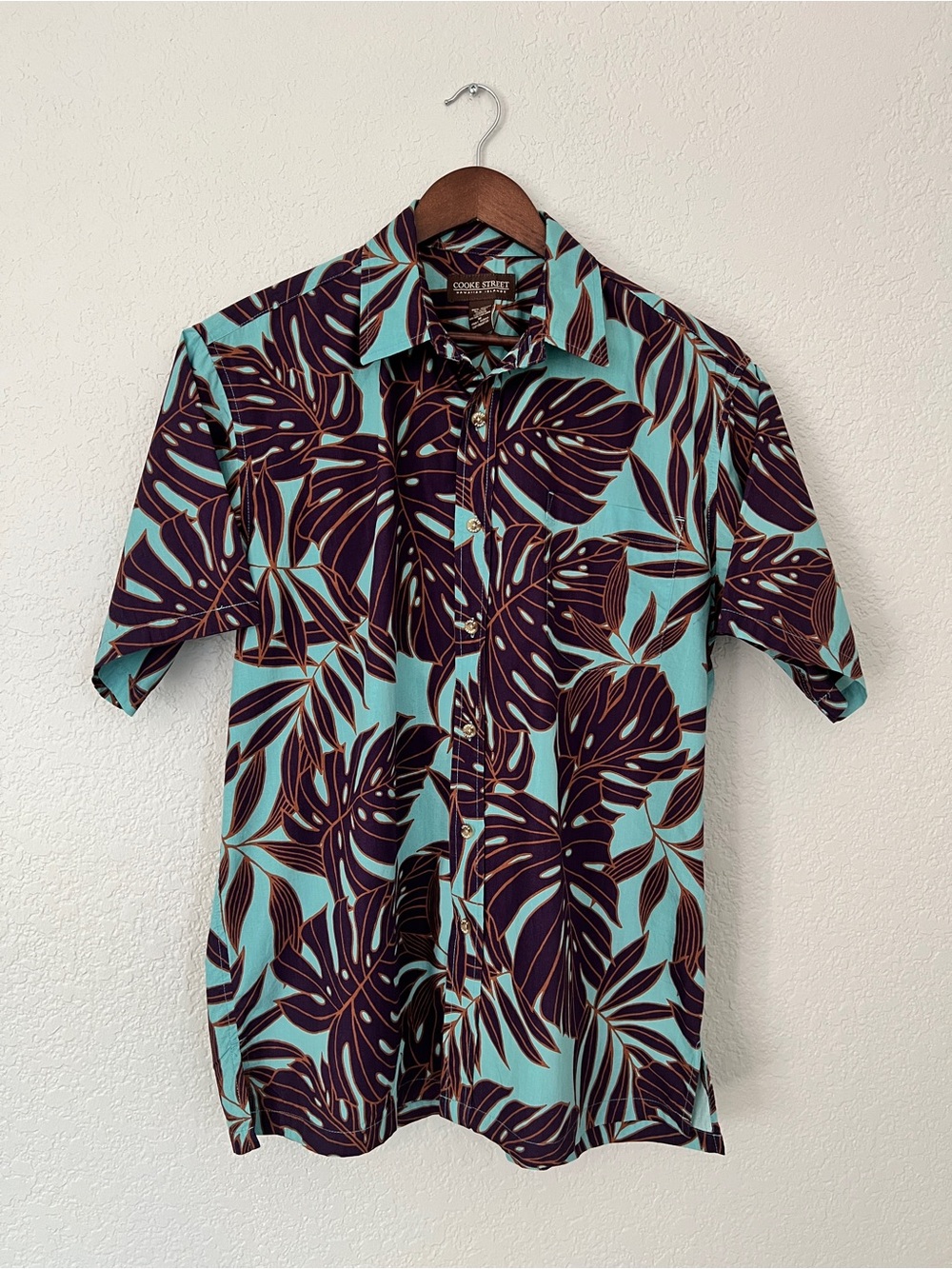 Cooke Street Men's Short Sleeve Hawaiian Shirt - Teal & Dark Brown Leaf Print